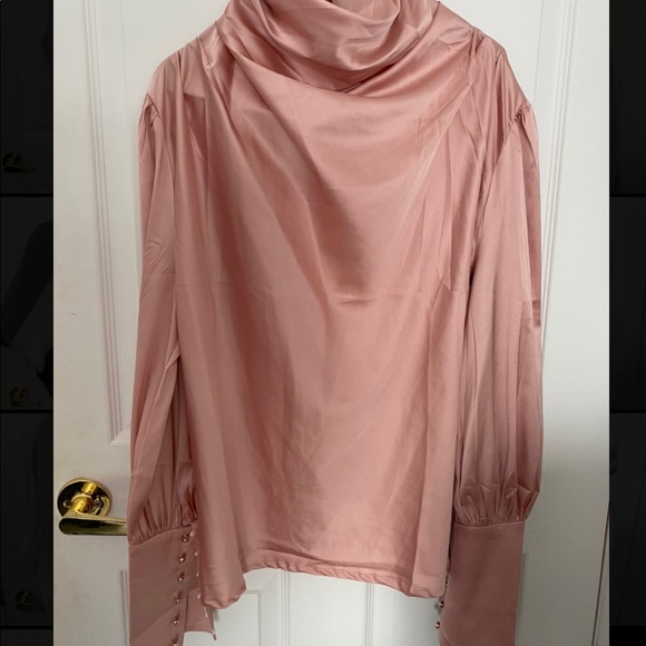 Blouse - Picture 2 of 2